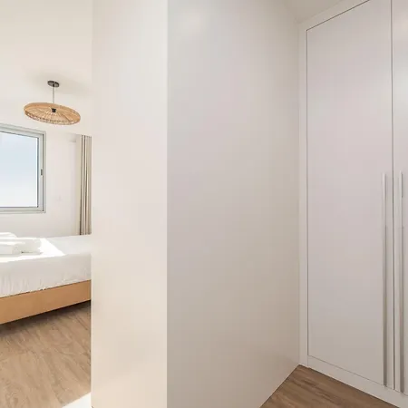 Apartment Atlantic Pearl Pool & Ocean View One Bedroom
