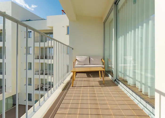 Apartment Atlantic Pearl Pool & Ocean View One Bedroom *